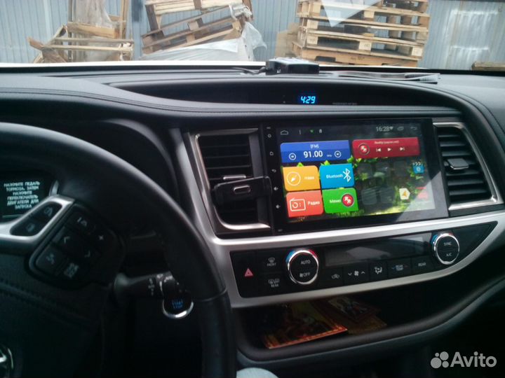 Штатная Android-магнитола Toyota Highlander