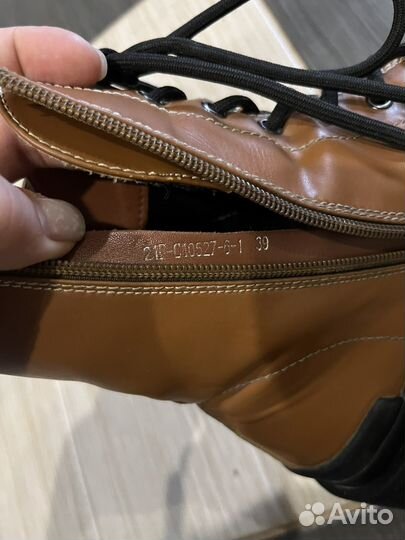 Ботинки женские