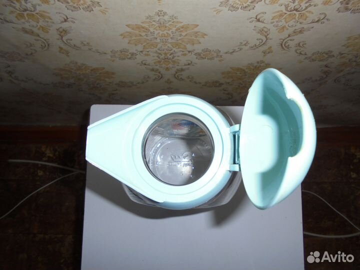 Кувшин из чешского стекла