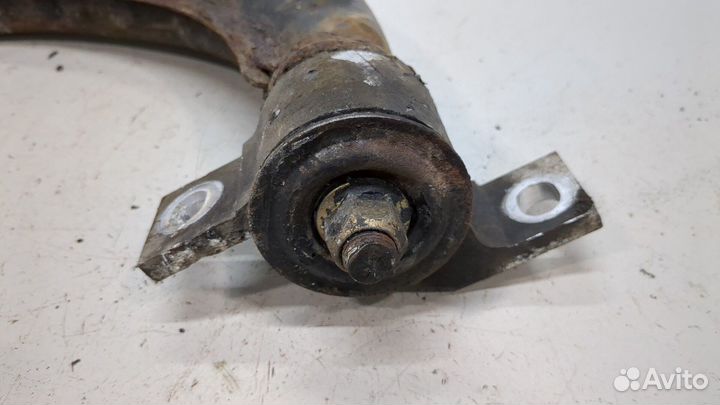 Рычаг подвески правый передний Subaru Forester (S11)