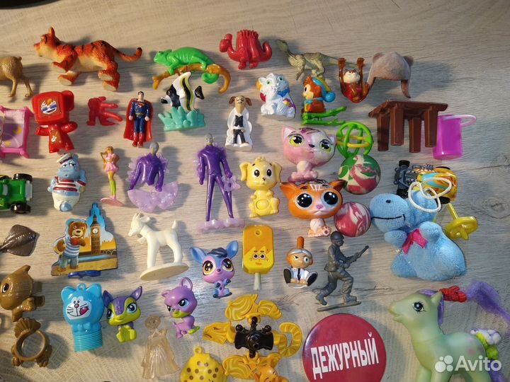Игрушки из Киндер пакетом