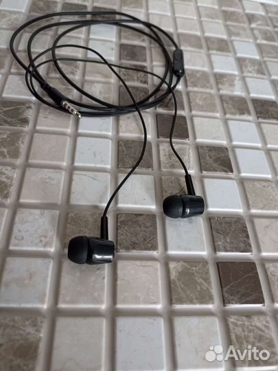 Наушники