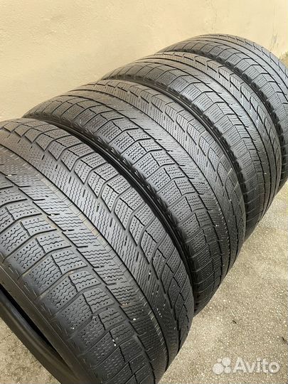 Michelin Latitude X-Ice XI2 275/45 R20 110T