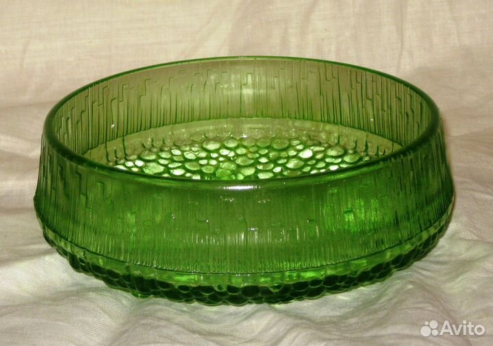 Вазы конфетницы зеленого стекла времен СССР 2 шт