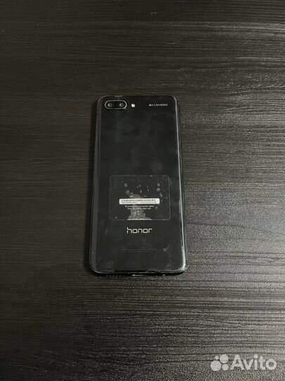 HONOR 10, 4/64 ГБ