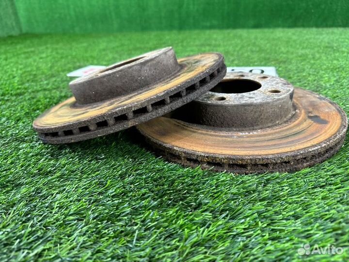 Диск тормозной передний Bmw 3 E46 M43B19 2000