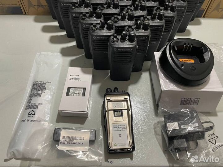 Цифровая радиостанция Motorola DP1400 DMR UHF