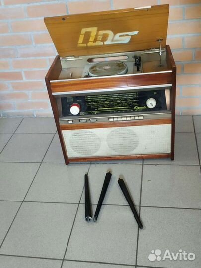 Ножки от радиолы Ригонда