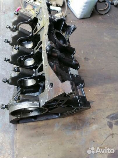 Блок цилиндров K9k732 Renault