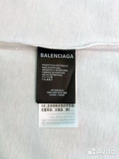 Футболка balenciaga