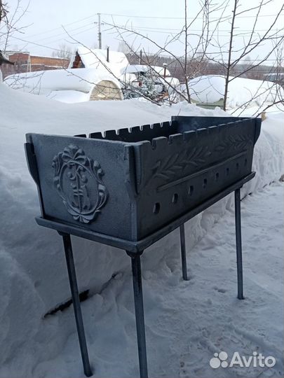 Мангал чугунный