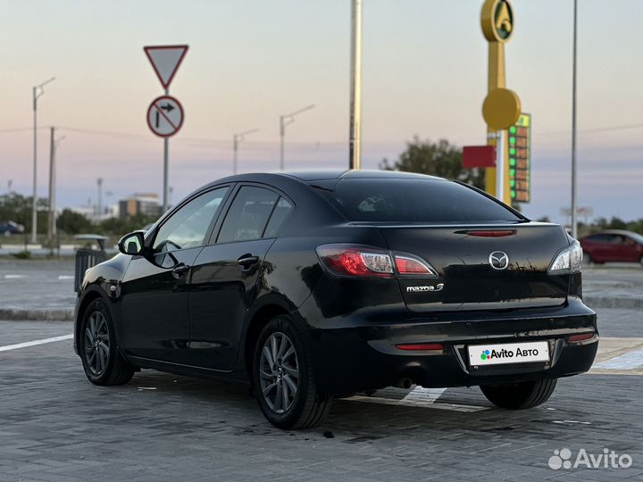 Mazda 3 1.6 AT, 2011, 136 000 км