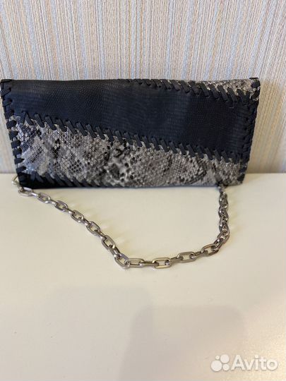 Клатч кожаный Poppie Jones