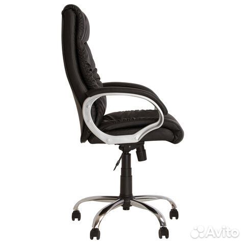 Офисное кресло 