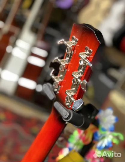 Гитара новая. Акустика