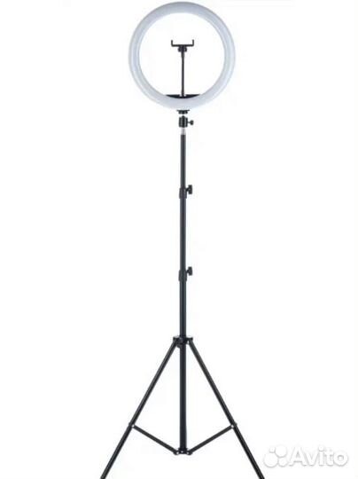 Кольцевая лампа