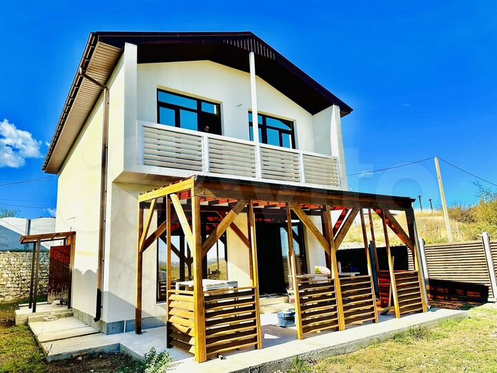 Дом 140 м² на участке 4 сот.