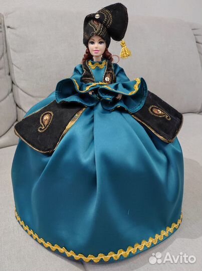 Кукла грелка на чайник