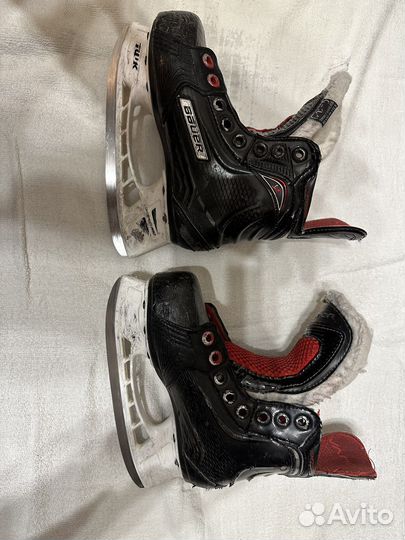 Хоккейные коньки bauer детские