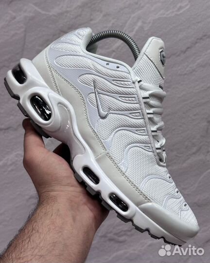 Кроссовки Nike Air Max Tn Plus