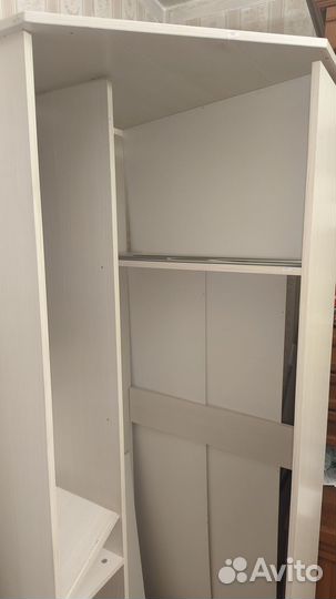 Угловой шкаф