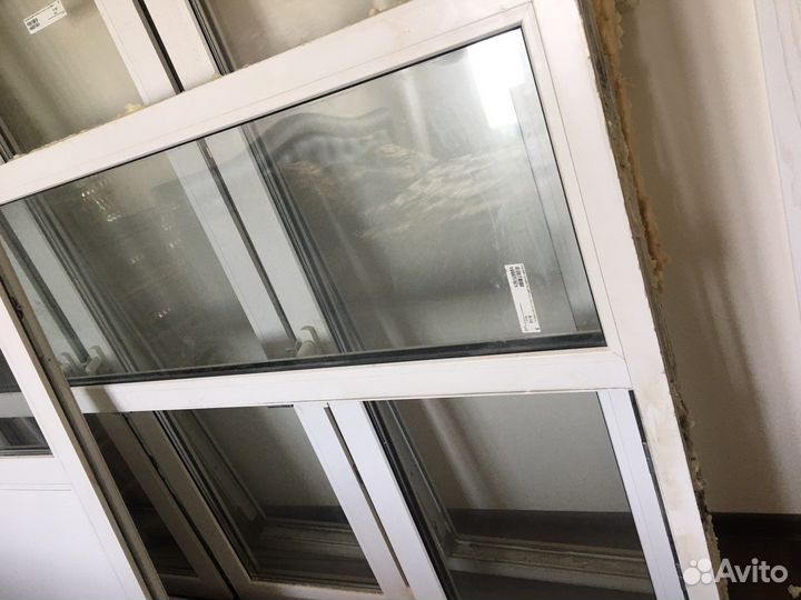 Окно пластиковое 3хстворчатое и балконная дверь