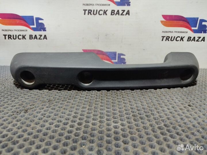 Ручка решетки радиатора левая Daf XF105