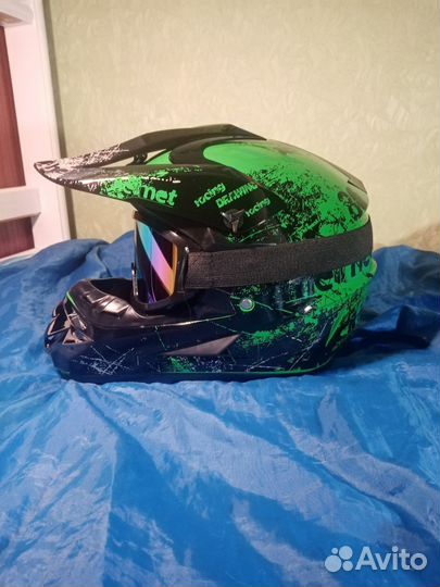 Мотошлем кроссовый