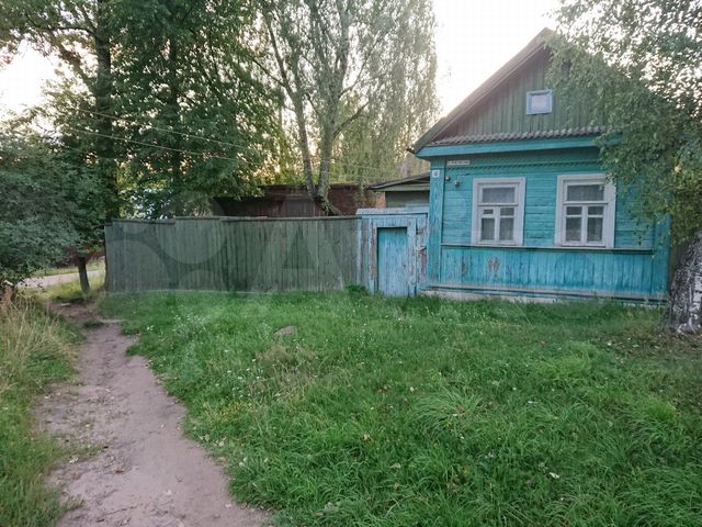 Авито боровичи недвижимость гаражи. Новый деревенский дом. Боровичи дома.