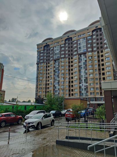 2-к. квартира, 79,8 м², 6/17 эт.