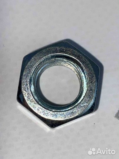 Гайка М12*1,25 оси маятниковой Иж