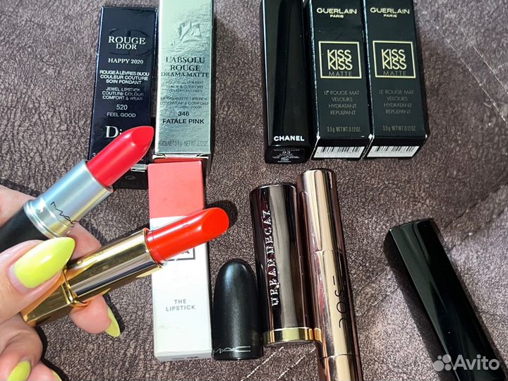 Помада оригинал новая