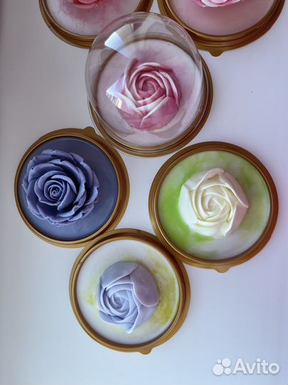 Мыльные розы пионы в куполе