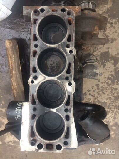 Блок цилиндров в разборе на Дэу нексия, ланос 1.5