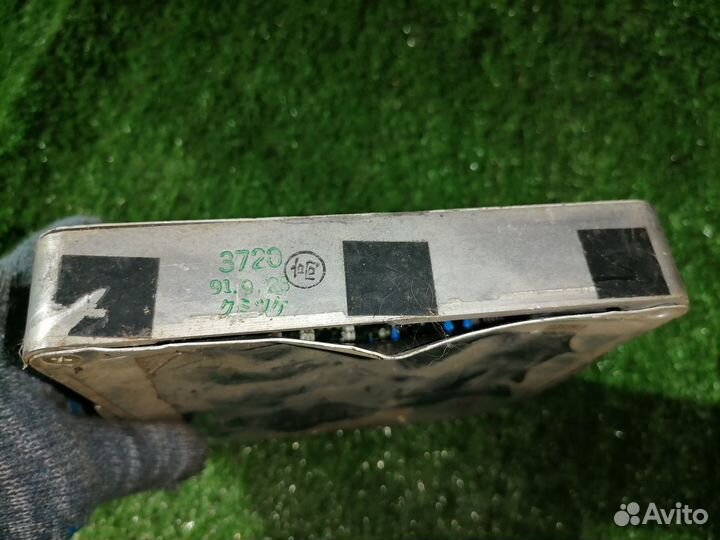 Блок управления двигателем 89661-12840 Toyota Coro