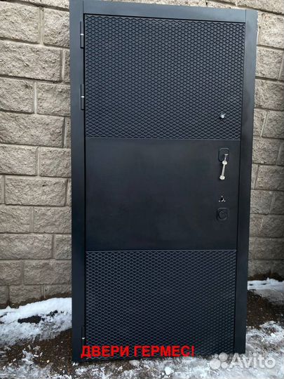 Новая входная дверь с бесплатной установкой