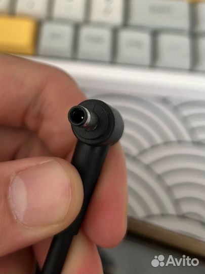 Зарядное устройство для ноутбука