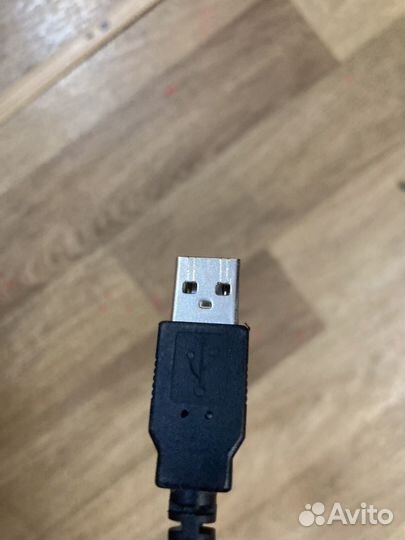 Клавиатура проводная,с повреждением