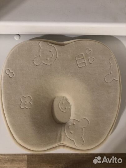 Ортопедическая подушка для новорожденных