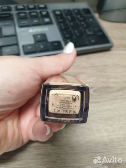 Dior стойкий многофункциональный корректор