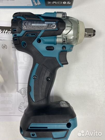 Аккумуляторный гайковерт Makita DTW285z(новый)