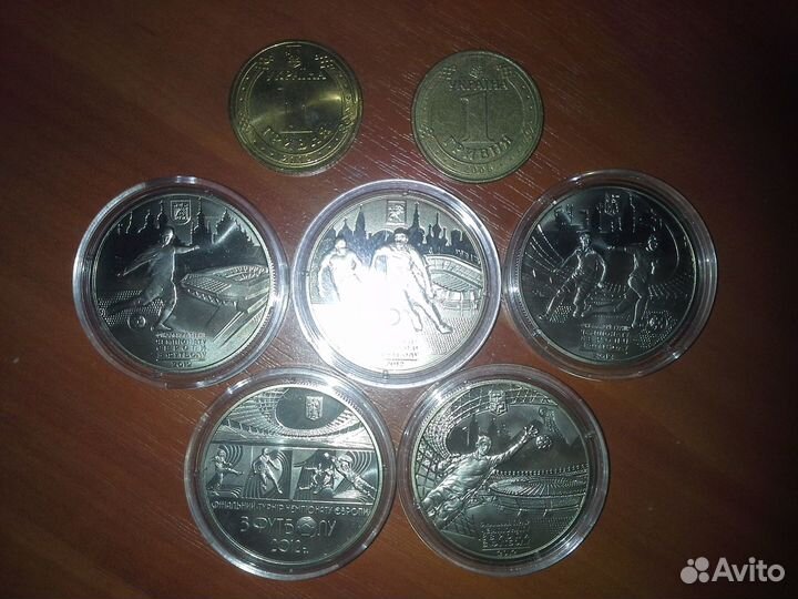 Коллекционные монеты футбол украина