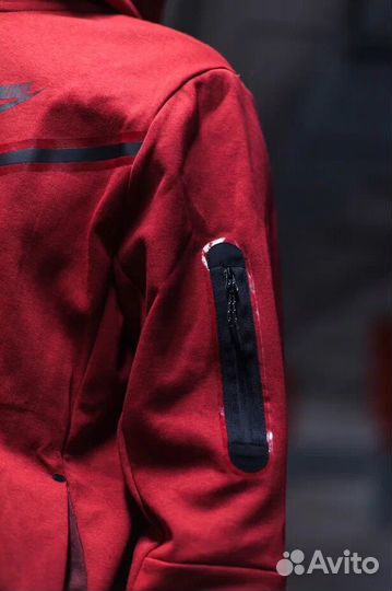 Мужская спортивная одежда Nike Tech Fleece