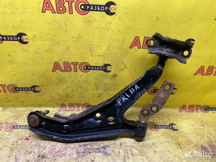 Рычаг подвески передний левый Nissan Primera W11