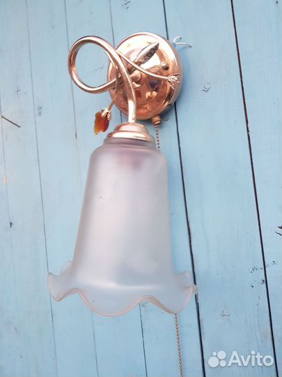 Настенный светильник бра