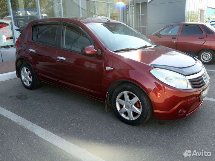 Renault Sandero 1.6 AT, 2012, 159 000 км