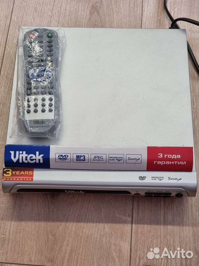 DVD плеер Vitek VT-4002 SR с пультом