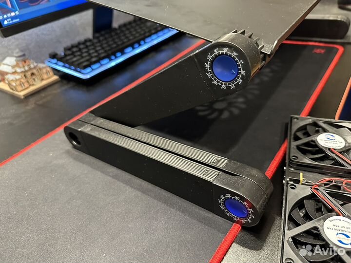 Подставка для ноутбука