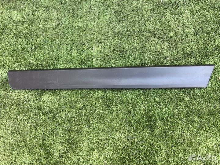 Молдинг задней правой двери ниссан х-трейл т32