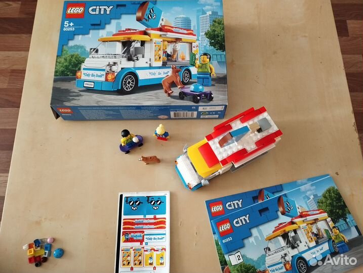 Lego City Фургон мороженщика 60253